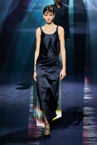 Look 37